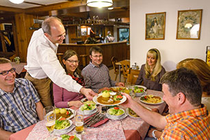 gemütliche Gaststube